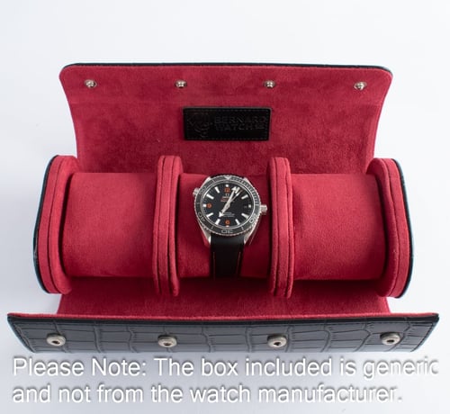 Box / Paper shot of Seamaster Planet Ocean
