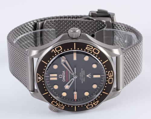 Front View of Seamaster 007 Edition 'No Time to Die'