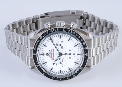 Front View of Speedmaster Moonwatch Professional Co-Axial Master Chronometer