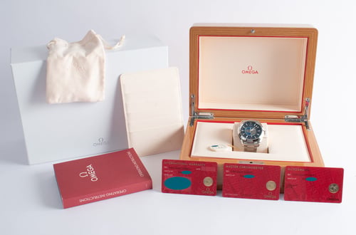 Box / Paper shot of Aqua Terra Worldtimer 43MM