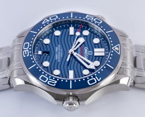 Crown Side Shot of Seamaster Diver 300M