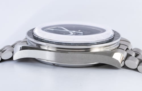9' Side Shot of Speedmaster Moonwatch Professional Co-Axial Master Chronometer