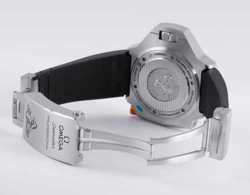 Open Clasp Shot of Seamaster Ploprof 1200M Co-Axial