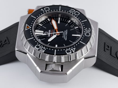 Crown Side Shot of Seamaster Ploprof 1200M Co-Axial