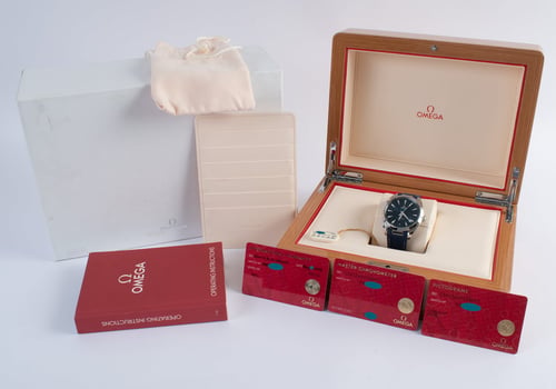 Box / Paper shot of Seamaster Aqua Terra 41