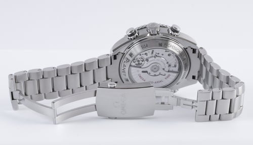 Open Clasp Shot of Seamaster Planet Ocean Chronograph