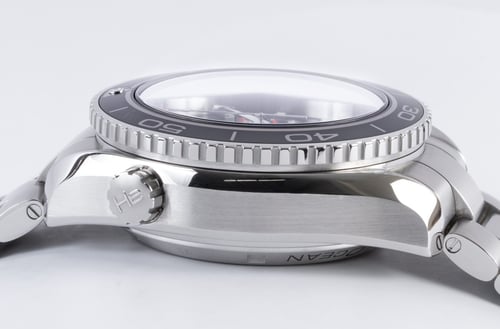 9' Side Shot of Seamaster Planet Ocean Chronograph