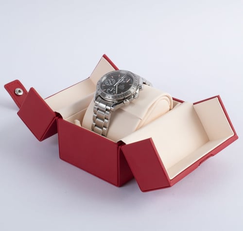 Box / Paper shot of Speedmaster 'Schumacher World Champ 2001'