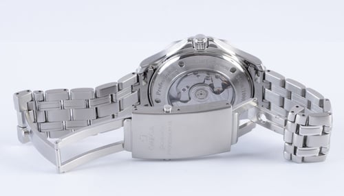 Open Clasp Shot of Seamaster Professional GMT Co-Axial