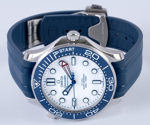 Front View of Seamaster Diver America's Cup 'Barcelona 2024'