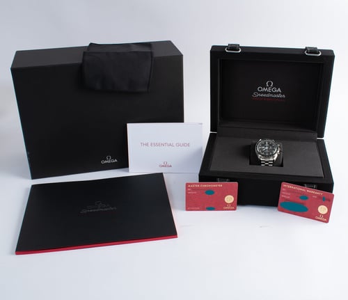 Box / Paper shot of Speedmaster Moonwatch Professional Co-Axial Master Chronometer