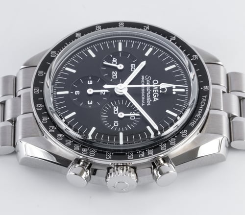 Crown Side Shot of Speedmaster Moonwatch Professional Co-Axial Master Chronometer