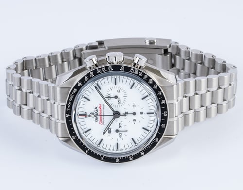 Front View of Speedmaster Moonwatch Professional Co-Axial Master Chronometer