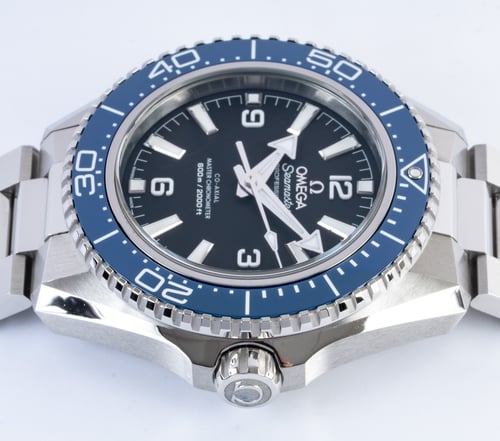 Crown Side Shot of Seamaster Planet Ocean 42m