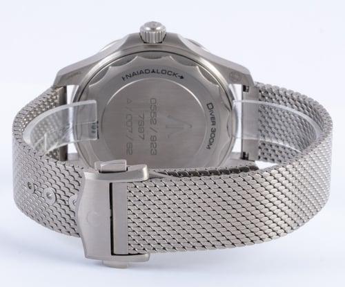 Rear / Band View of Seamaster 007 Edition 'No Time to Die'