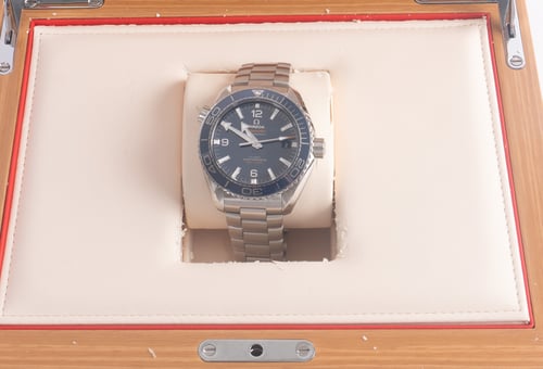 Paper shot of Seamaster Planet Ocean Master 43.5MM