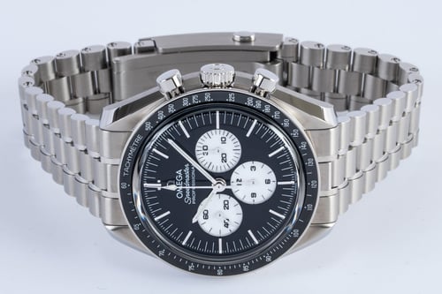 Front View of Speedmaster Moonwatch Professional Co-Axial Master Chronometer
