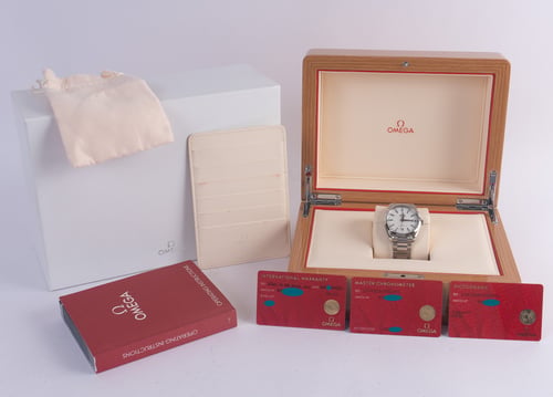 Box / Paper shot of Seamaster Aqua Terra 38MM