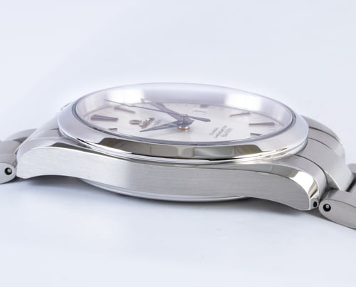 9' Side Shot of Seamaster Aqua Terra Co-Axial