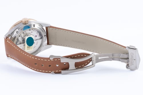 Open Clasp Shot of Seamaster 300 Master Co-Axial