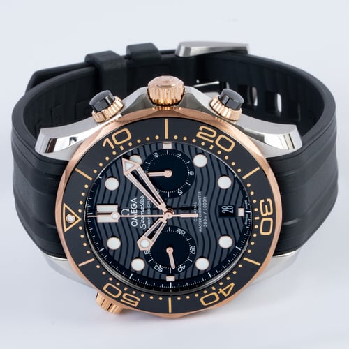 Front View of Seamaster Diver 300 Chronograph