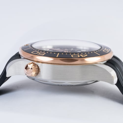 9' Side Shot of Seamaster Diver 300 Chronograph