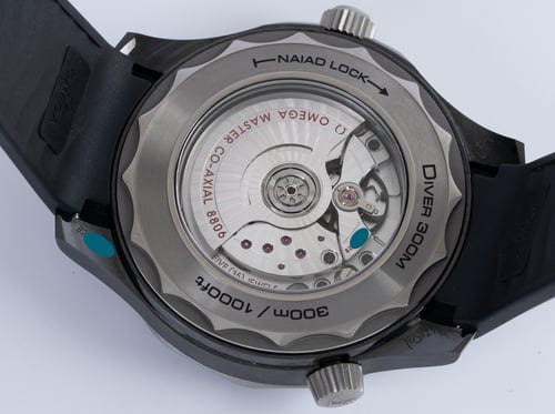 Caseback of Seamaster Diver 43.5MM