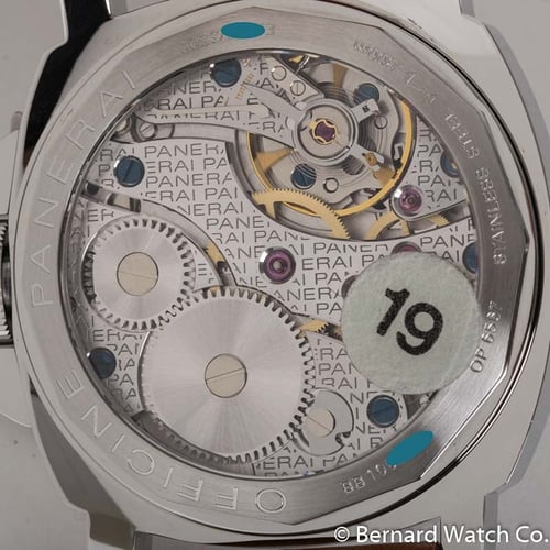 Caseback of Luminor Marina