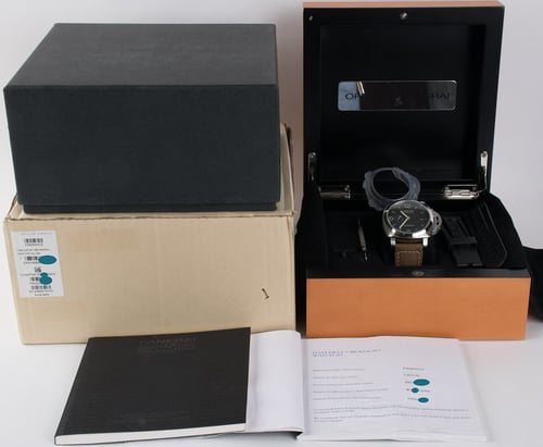 Box / Paper shot of Luminor 1950 3 Days Automatic