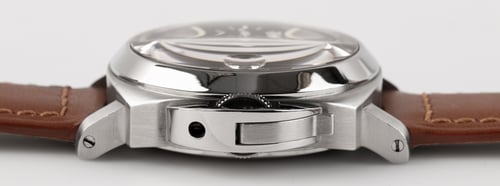 Crown Side Shot of Luminor Marina
