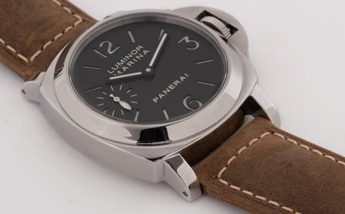 9' Side Shot of Luminor Marina 'Sandwich Dial'