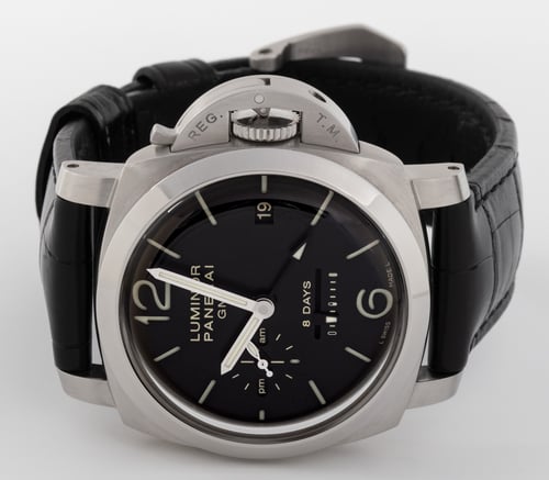 Front View of Luminor 1950 8 Days GMT