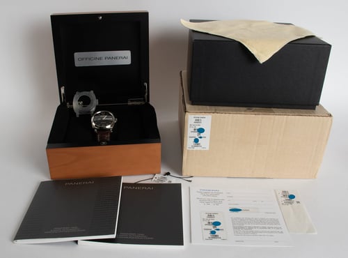 Box / Paper shot of Radiomir 1940 3 Days
