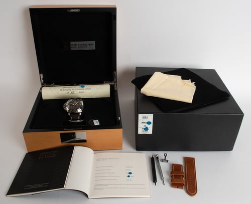 Box / Paper shot of Luminor 1950 8 Days Destro