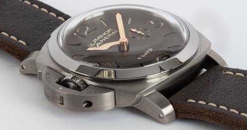 9' Side Shot of Luminor 1950 8 Days Destro