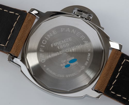 Caseback of Luminor Submersible - A series - Tritium