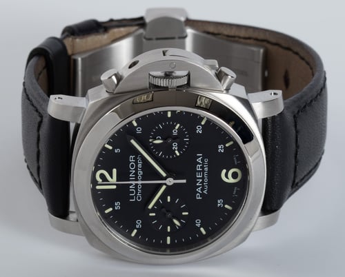 Front View of Luminor Chronograph