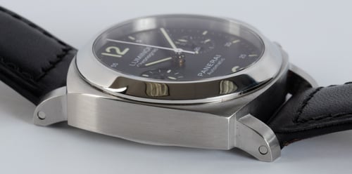 9' Side Shot of Luminor Chronograph