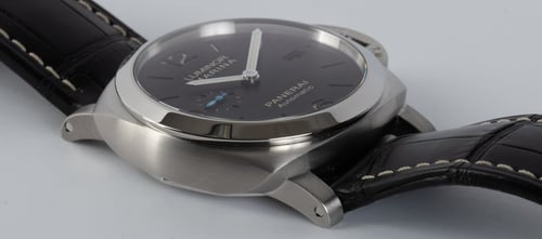 9' Side Shot of Luminor Marina 1950 3 Days
