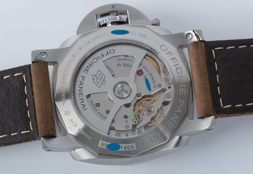 Caseback of Luminor 1950 3 Days GMT