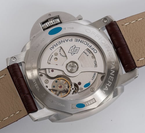 Caseback of Luminor 1950 3 Days GMT