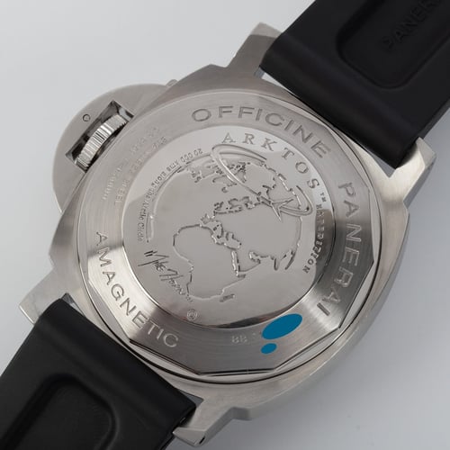 Caseback of Luminor Arktos