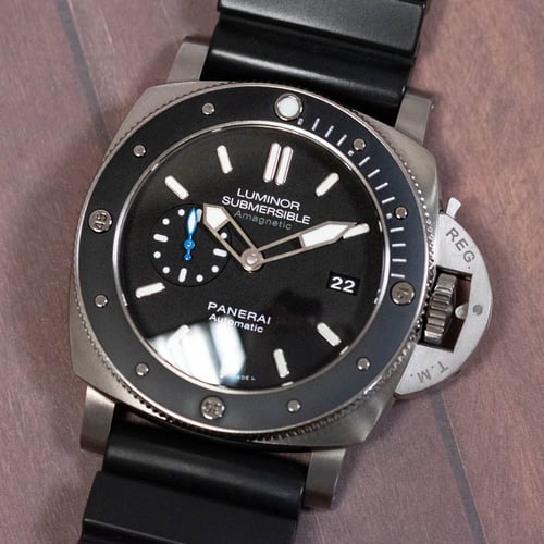Stylied photo of  of Luminor Submersible 1950 Amagnetic 47MM