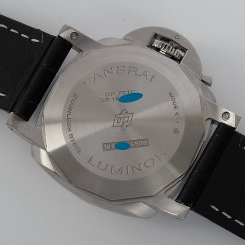 Caseback of Luminor Marina 1950 3 Days