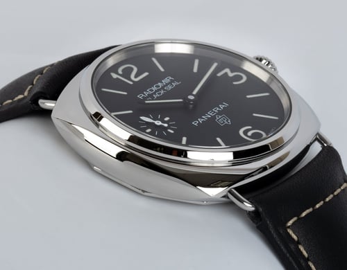 9' Side Shot of Radiomir Black Seal Logo