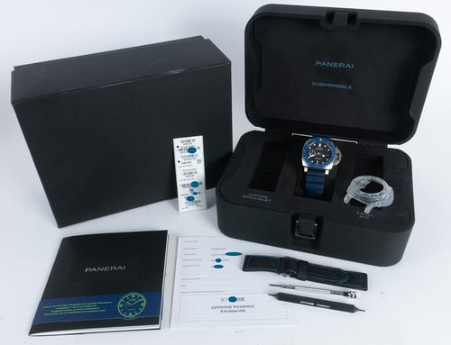 Panerai Submersible Azzurro 42 PAM01209 - SOLD OUT - 2020 Black