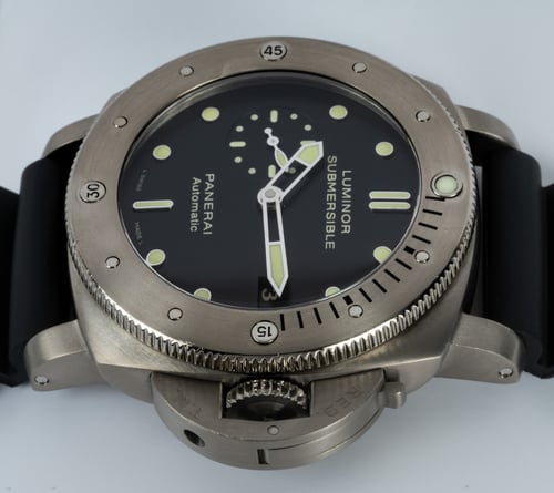 Crown Side Shot of Luminor Submersible 47MM