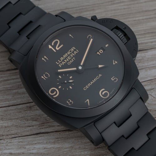 Stylied photo of  of Luminor 1950 3-Days GMT Tuttonero