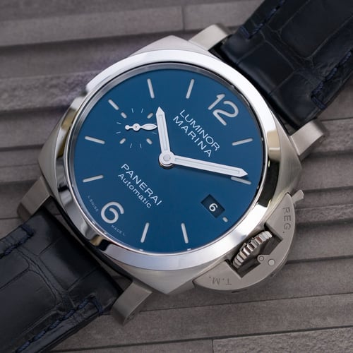Stylied photo of  of Luminor Marina 42