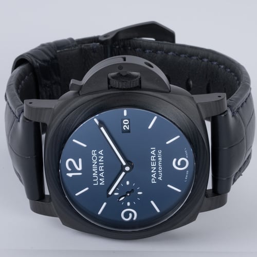 Front View of Luminor Carbotech Blu Notte 44